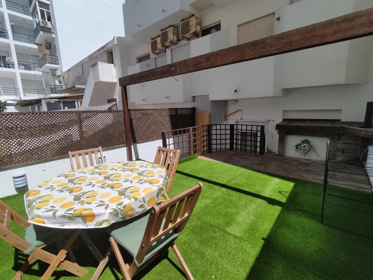 T1 Rosa Dos Ventos, A/C & Terrace - Casas & Papeis Apartment Armacao de Pera Exterior photo